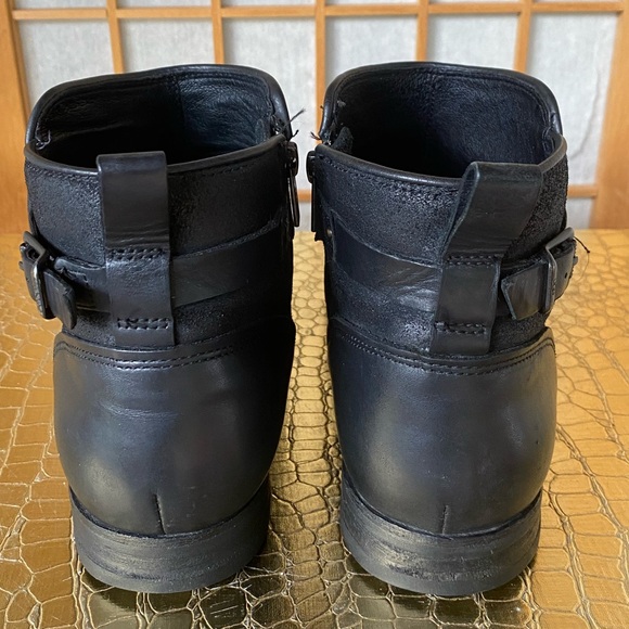 UGG Black Leather Demi Buckle Ankle Boot SZ 10 - Picture 4 of 15